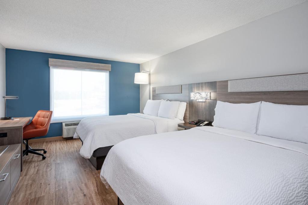 Holiday Inn Express Hotel & Suites Columbia-I-20 at Clemson Road, an IHG Hotel photo 1