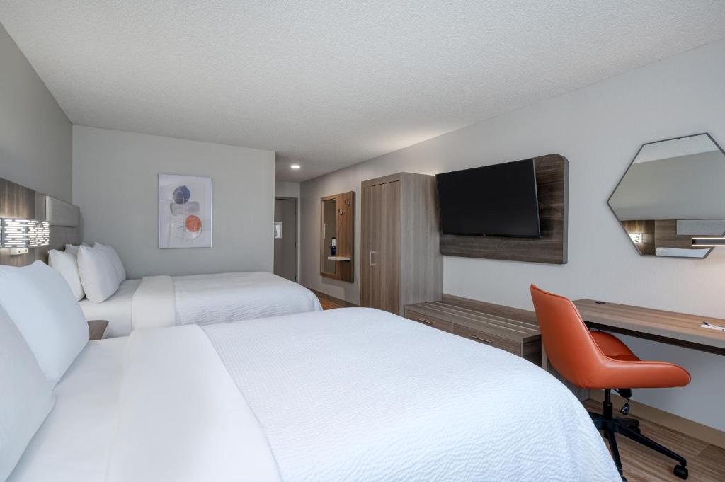 Holiday Inn Express Hotel & Suites Columbia-I-20 at Clemson Road, an IHG Hotel photo 3