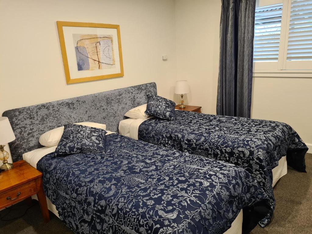 Moore Park Apartments photo 1