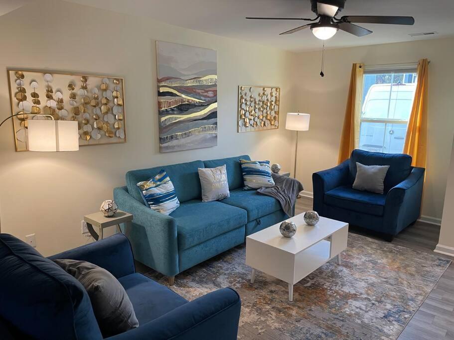 Modern Wi-Fi, Pet friendly home for Families photo 2