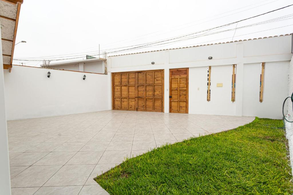 Amplia & Agradable casa de Playa con piscina Sur Chico, Lima photo 4