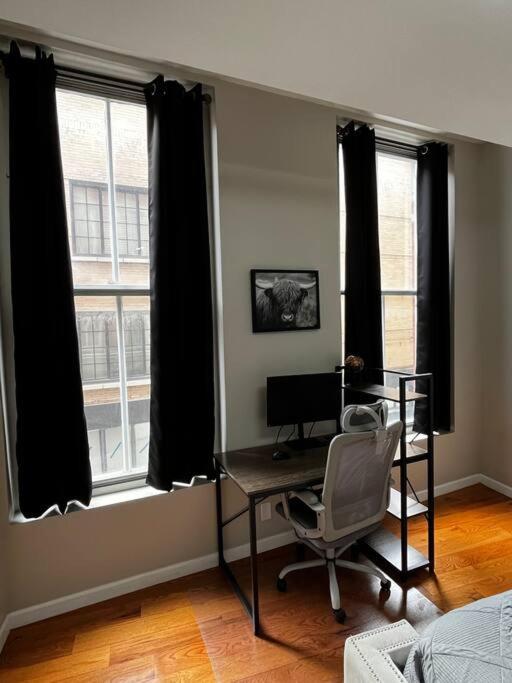 Downtown Albany 2 Bedroom + Workstation @ The Mark photo 3