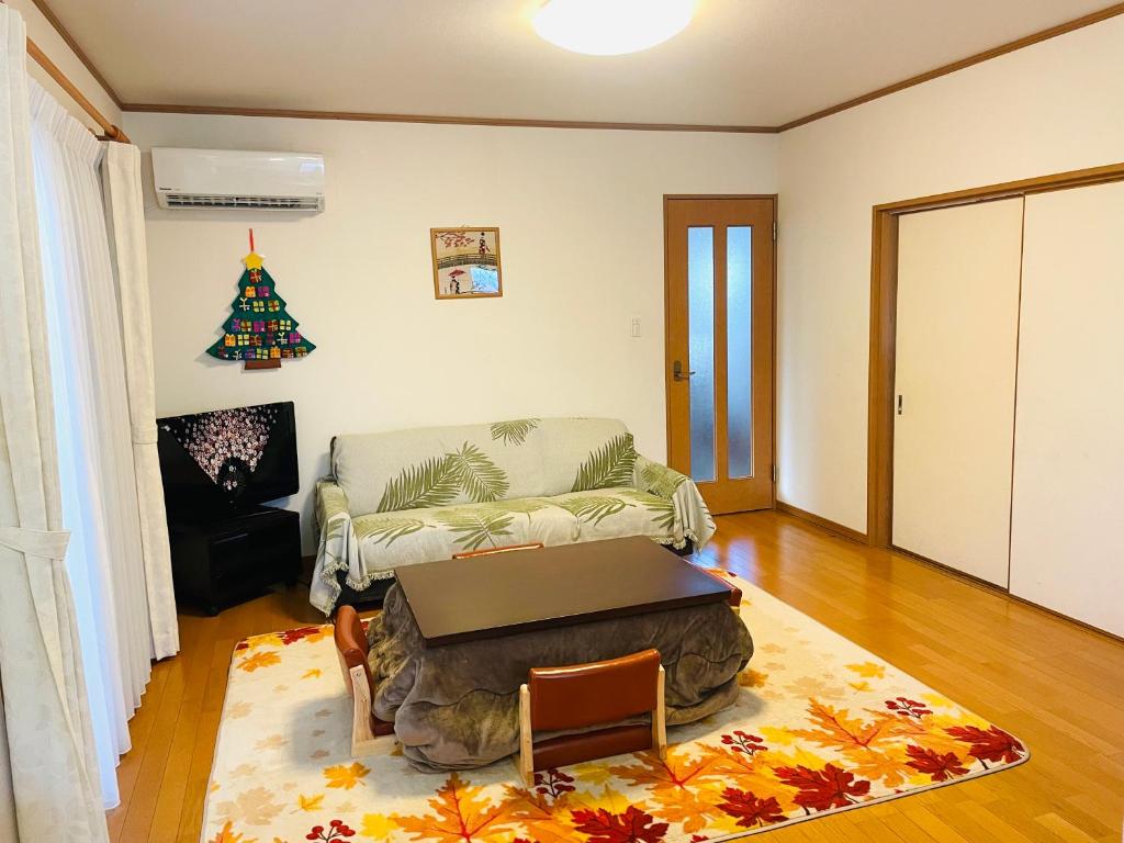 GuestHouse MISAKI 一棟貸切駐車場2台最寄駅はJR石山駅瀬田南郷ゴルフ場近し琵琶湖京都奈良大阪の観光は便利です photo 1