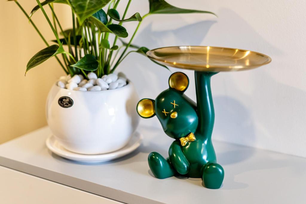 Otis Soho Saigon Balcony Apartment