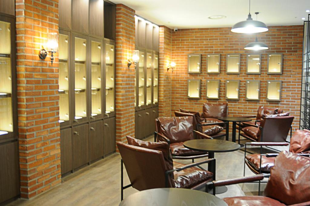 The Community A by City College photo 3