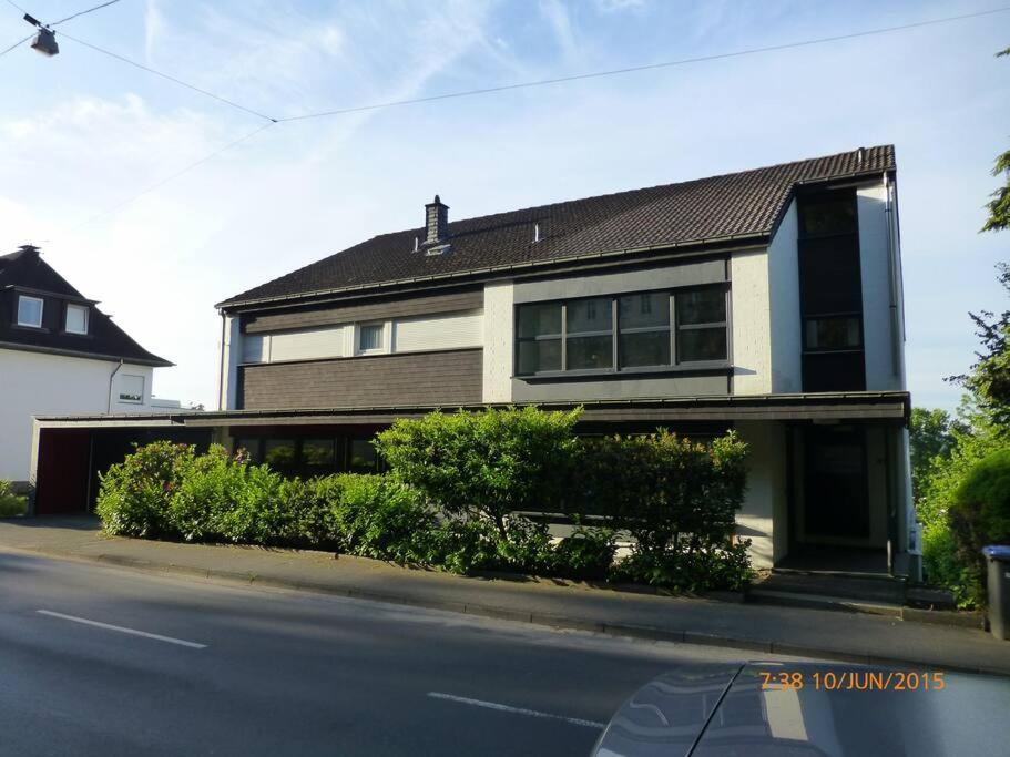 120qm noble, Uni ENC beside, 5min to MainStation or Autobahn, 50m to BusStop photo 4