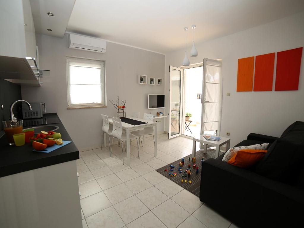 Dandelion Apartment photo 1