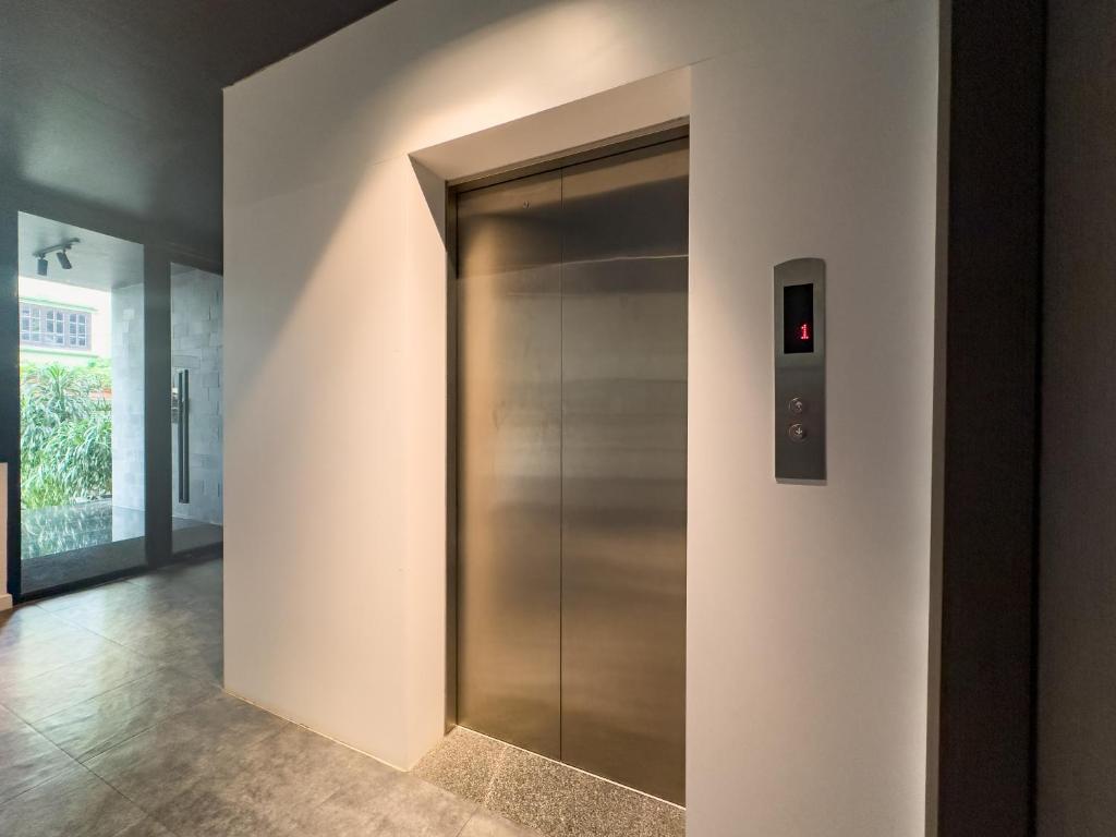 Hazuki Apartment 601