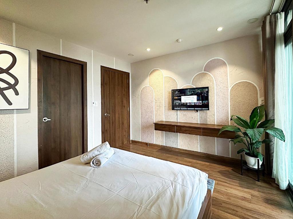 Condo 2 Bedrooms Mountain view in Dalat Center Residence