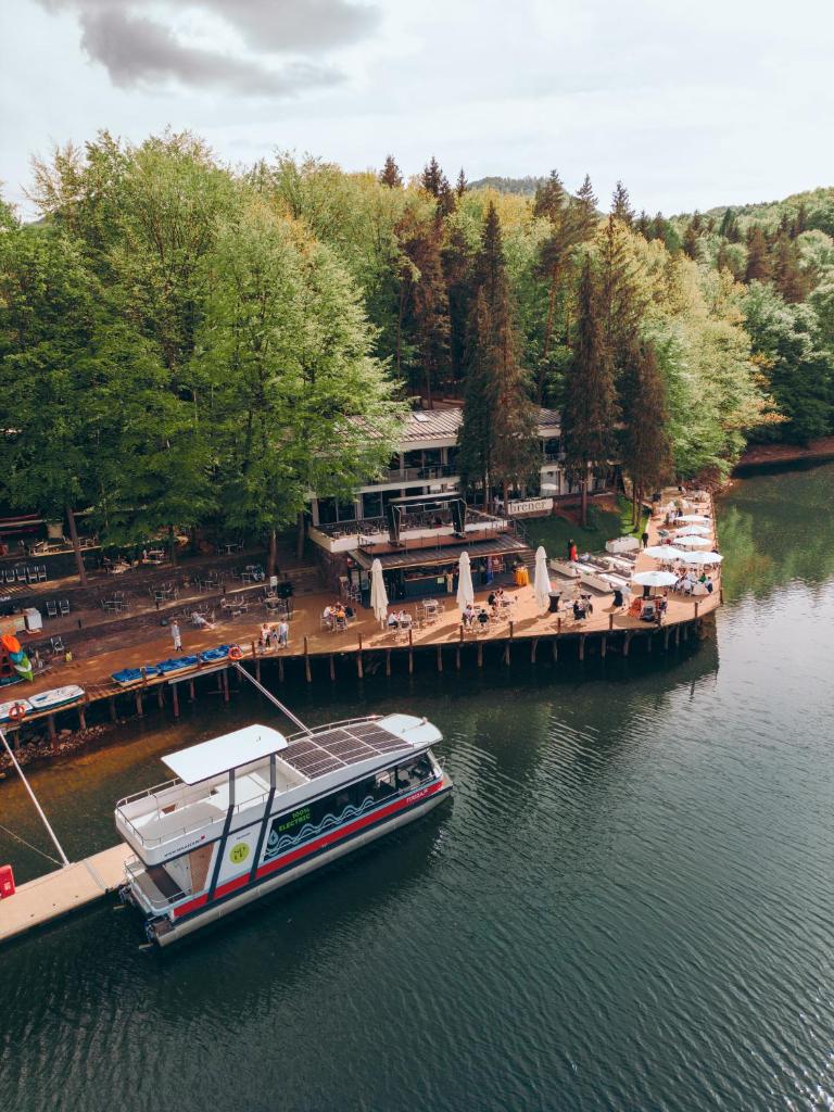 Adventure Lake Resort - Simared photo 2