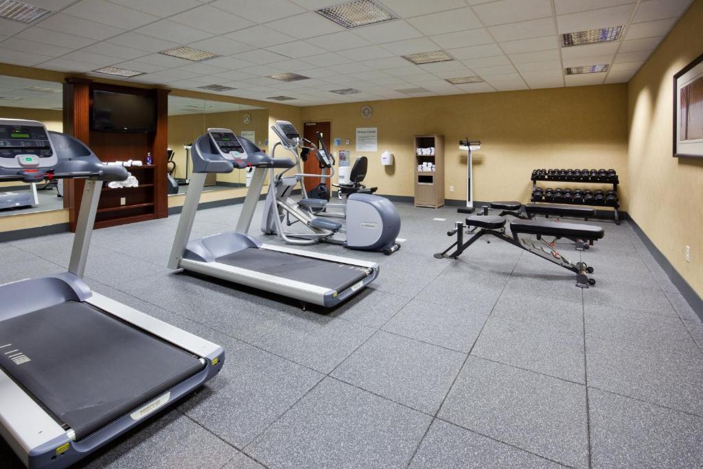 Holiday Inn Express Hotel & Suites Shakopee, an IHG Hotel photo 1