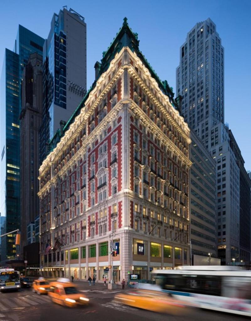 The Knickerbocker Hotel image