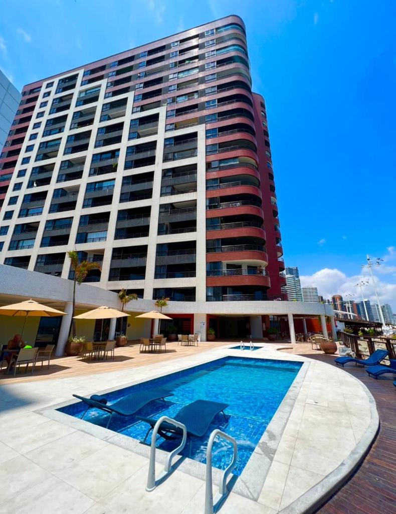 Iate Plaza Hotel photo 2