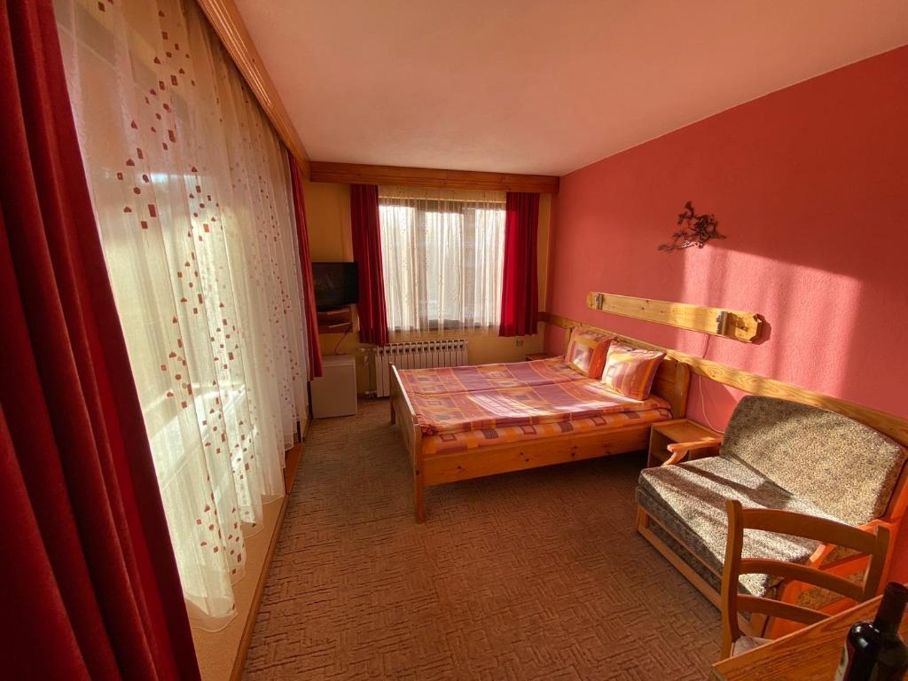 Family Hotel Savov photo 4