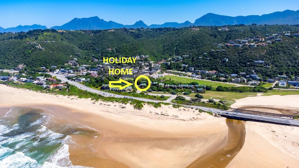 Heart of Wilderness - 250m from beach - Sleeps 6 photo 2