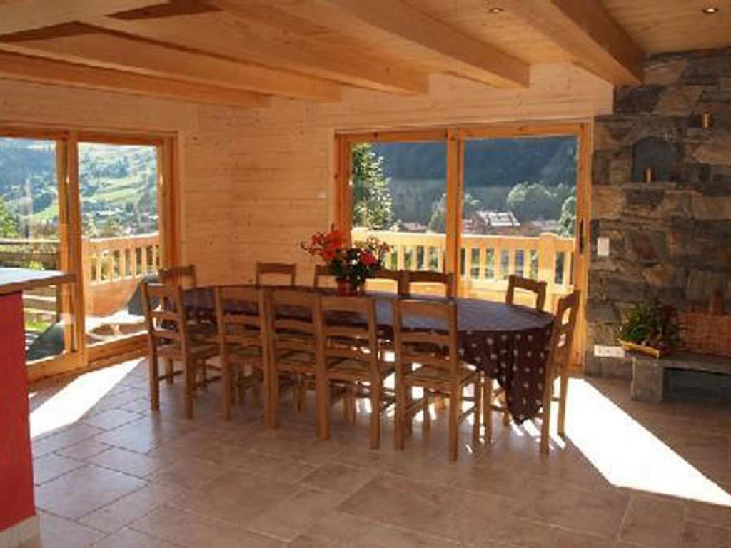 Chalet Le Grand-Bornand, 6 pièces, 12 personnes - FR-1-467-44 photo 4