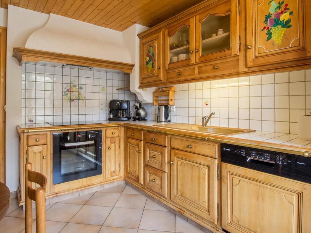 Appartement Le Grand-Bornand, 3 pièces, 9 personnes - FR-1-467-98 photo 2