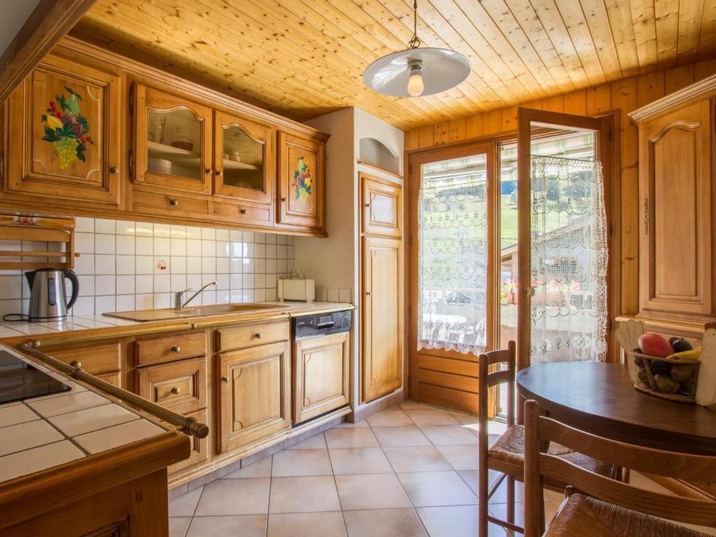 Appartement Le Grand-Bornand, 3 pièces, 9 personnes - FR-1-467-98 photo 4