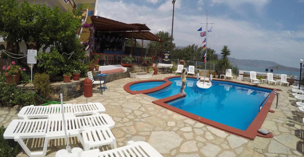 Milos Apartments photo 2