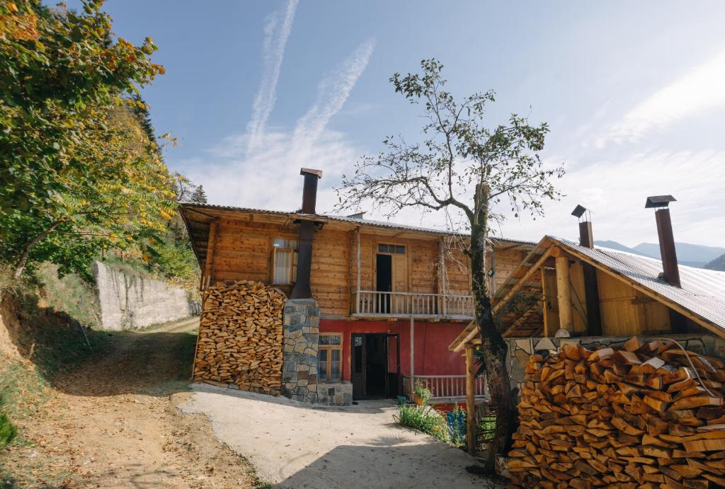Family Winery and Guesthouse "Kejeradzeebi" photo 2
