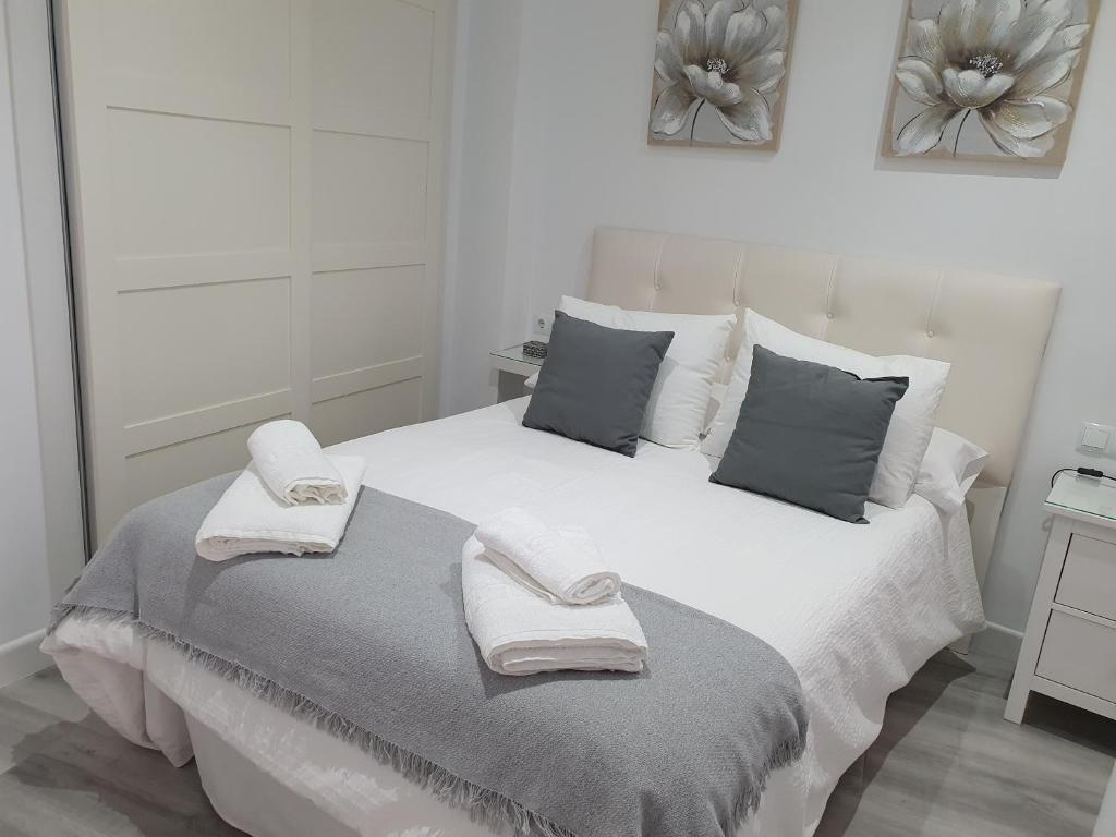 Precioso apartamento con patio interior. photo 1
