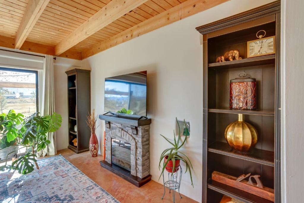 Cortez Home with Private Hot Tub Near Hikes and Bikes! photo 4
