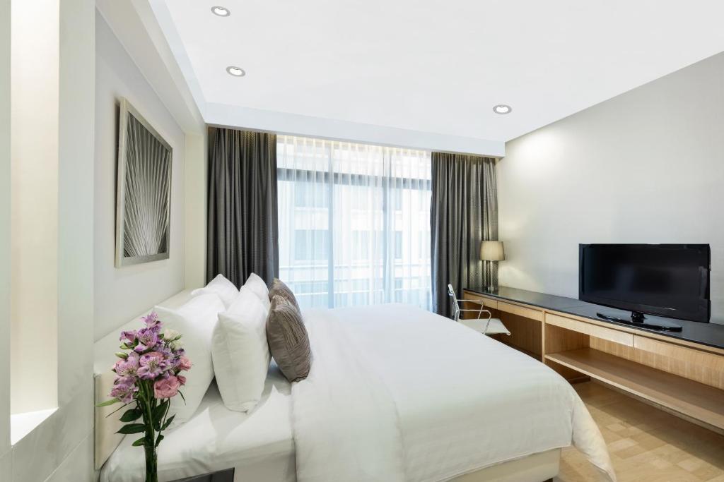 Двухместный (Двухместный номер Делюкс Zensation с 1 кроватью), Отель Centre Point Chidlom