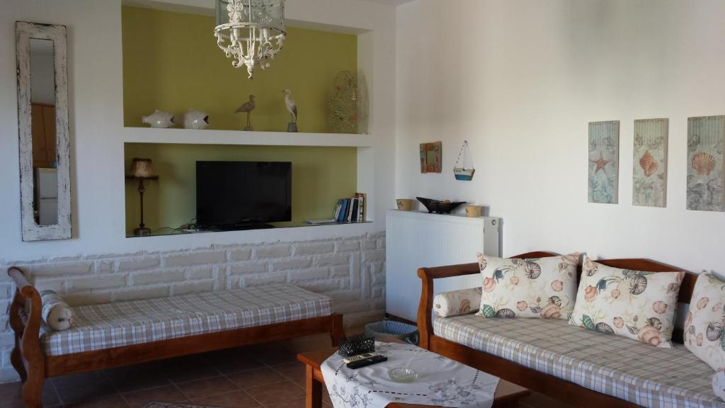 Sirines Apartments photo 2