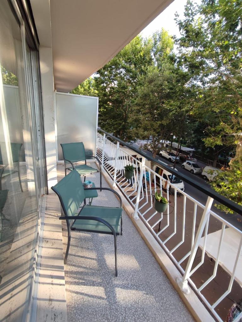 BNB RENTING Brand new 2 bdr apartment in Antibes photo 3