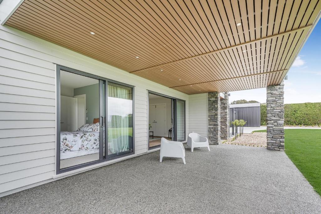 LakeSide Karapiro Downstairs Apartment photo 2