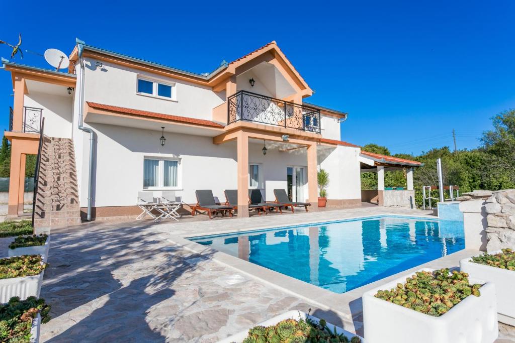 Family friendly house with a swimming pool Lecevica, Zagora - 21676 photo 1