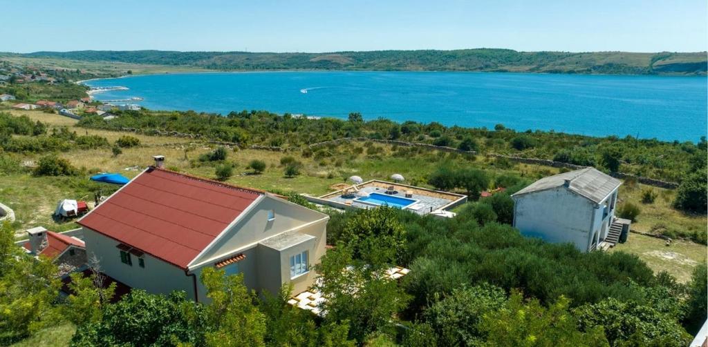 Family friendly apartments with a swimming pool Rtina - Stosici, Zadar - 21450 photo 1