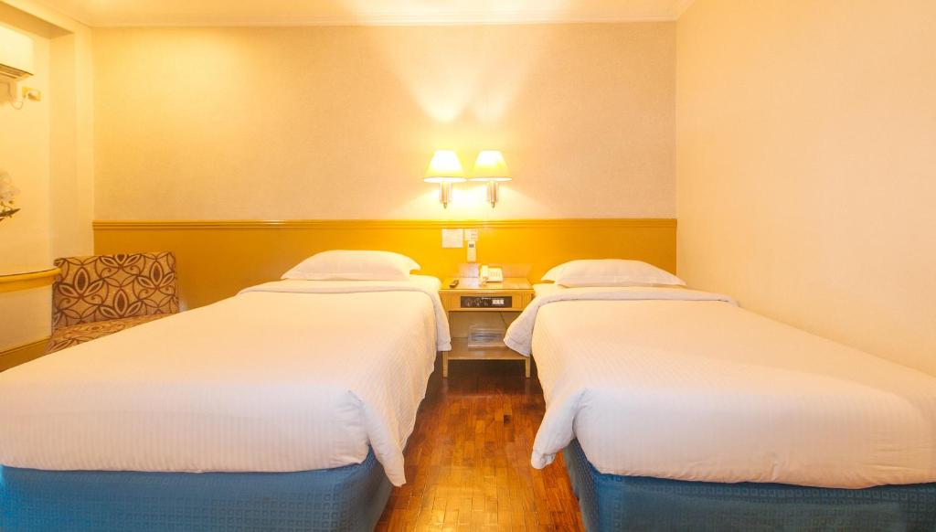 Aloha Hotel Roxas Boulevard Manila Room Type - Superior Double or Twin Room