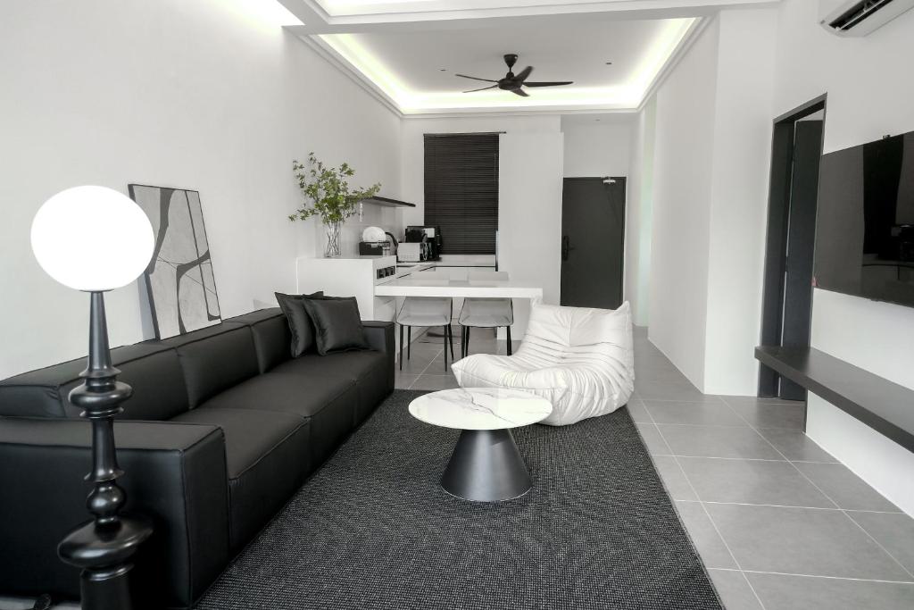 Langkawi Homestay at Simfoni Beliza Apartment by Chien