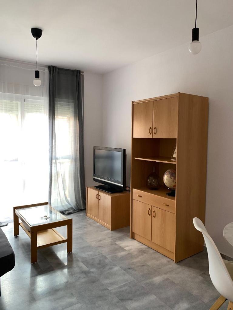 Relax by the sea in a central apartment in La Cala del Moral photo 4
