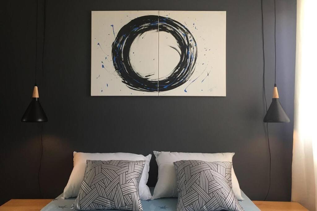 Sophisticated ONE Bedroom condo unit at The Hive Residence photo 1