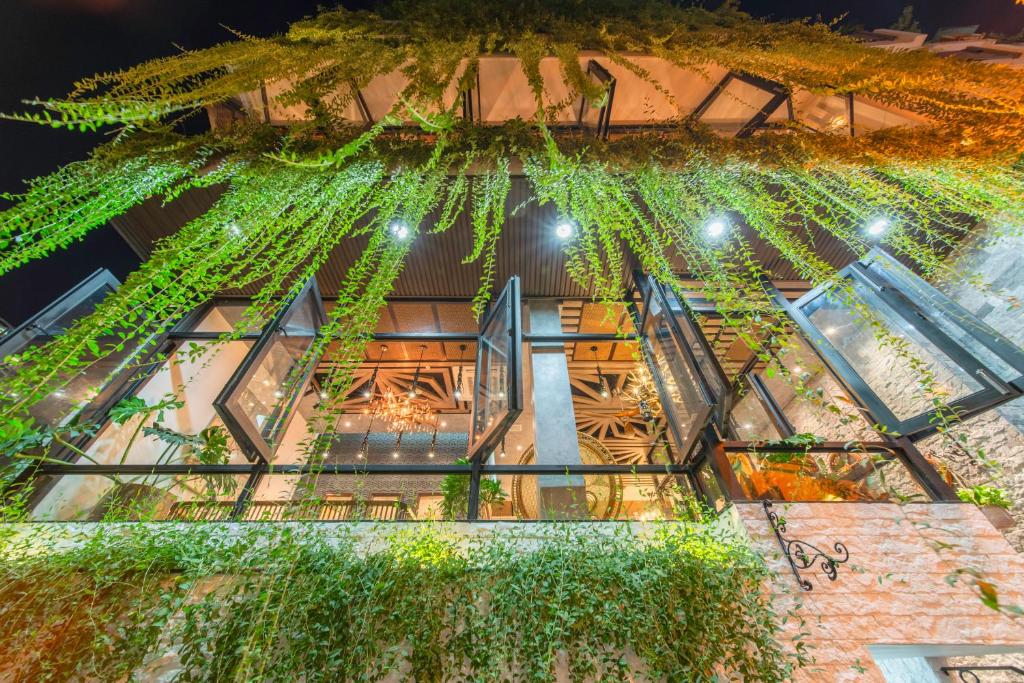 Aaron Boutique Hotel