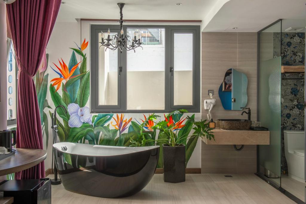 Aaron Boutique Hotel