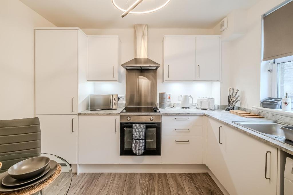 Central City Hideaway - Luxury 2 Bed city centre Apartment photo 1