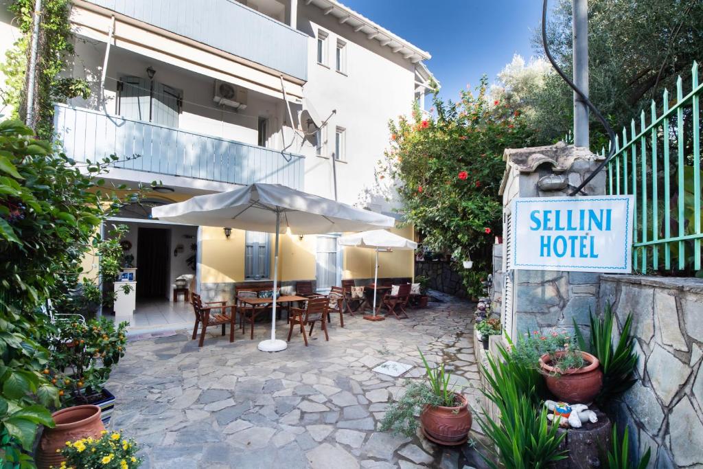 Hotel Selini photo 3