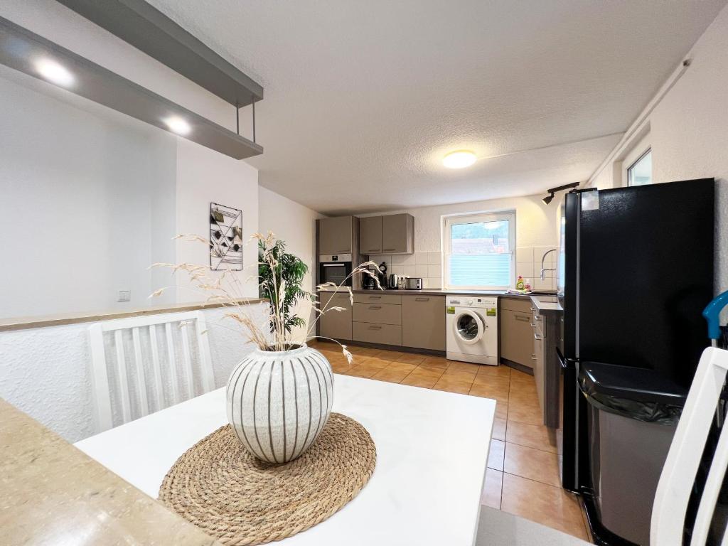 Modern Ruhig 6 Gäste 110m2 Wlan photo 2