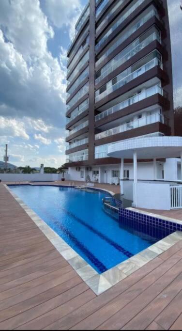 Apartamento Bertioga Centro em Home Clube photo 3