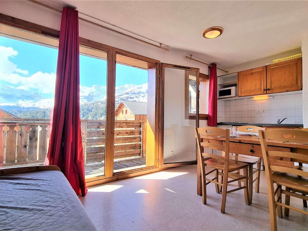 Appartement Le Dévoluy, 2 pièces, 6 personnes - FR-1-525-262
