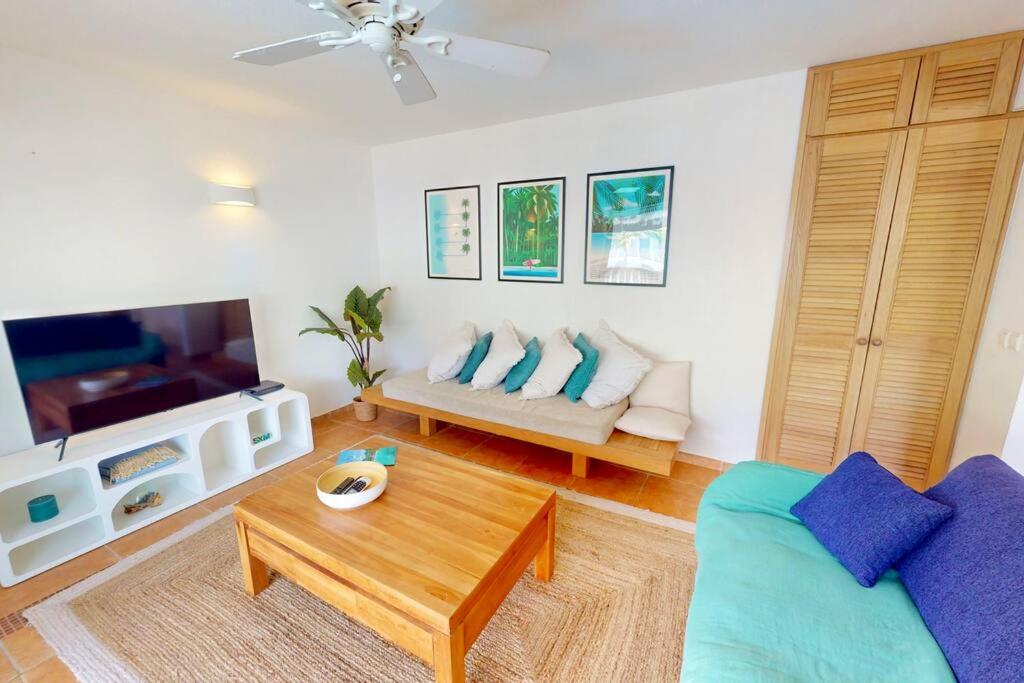 Anse Marcel Blue Booby 2BD photo 1
