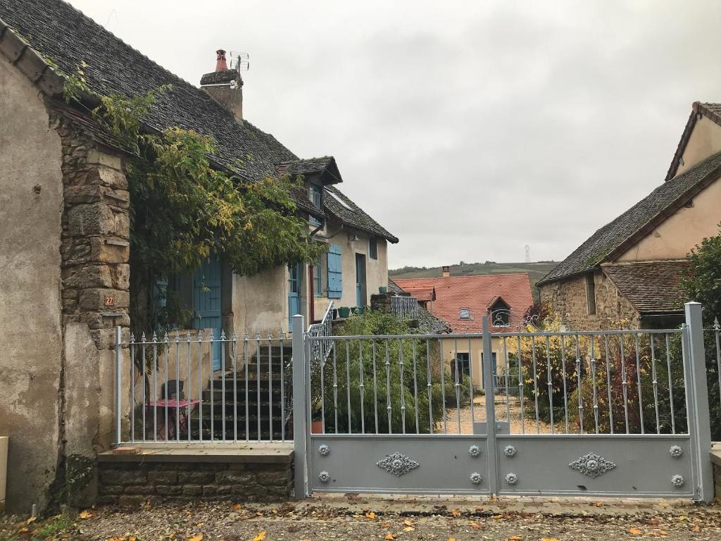 GITE LES PETITS GALETS Bourgogne du Sud photo 1
