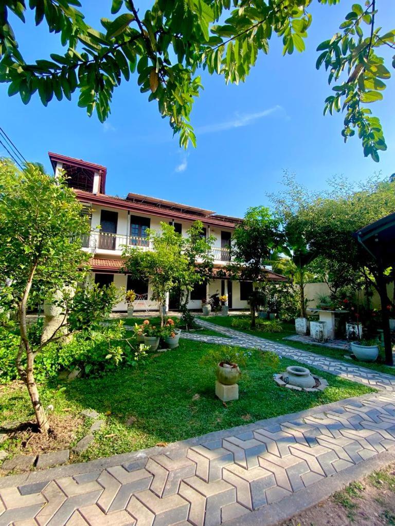 Dinu Lanka Resort photo 2