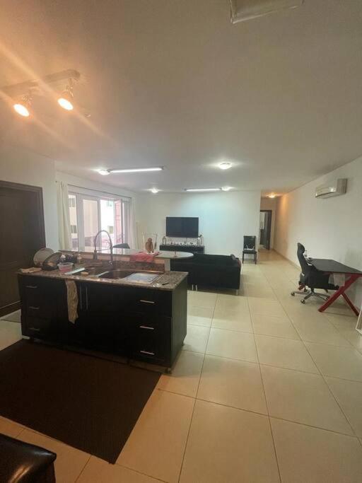Beautiful 2 Bedrooms Apartment - Azaiba photo 3