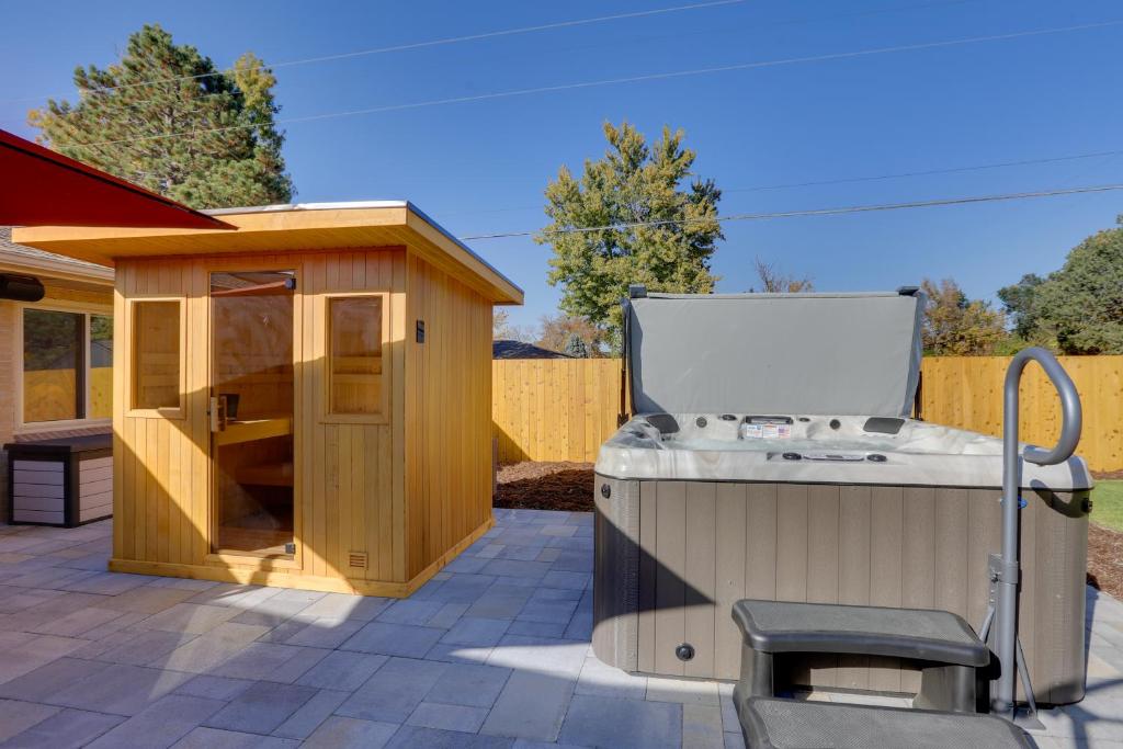 Luxury Wheat Ridge Home with Private Hot Tub and Sauna photo 2