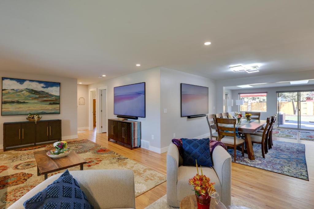 Luxury Wheat Ridge Home with Private Hot Tub and Sauna photo 4