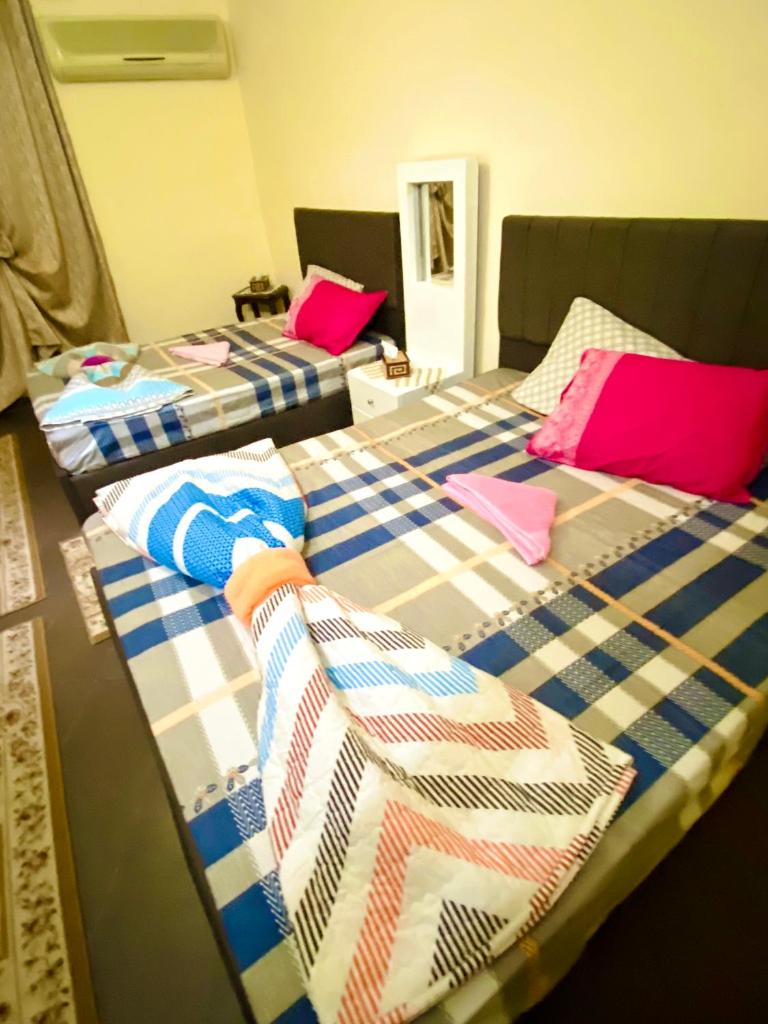 Momen Pyramids Inn